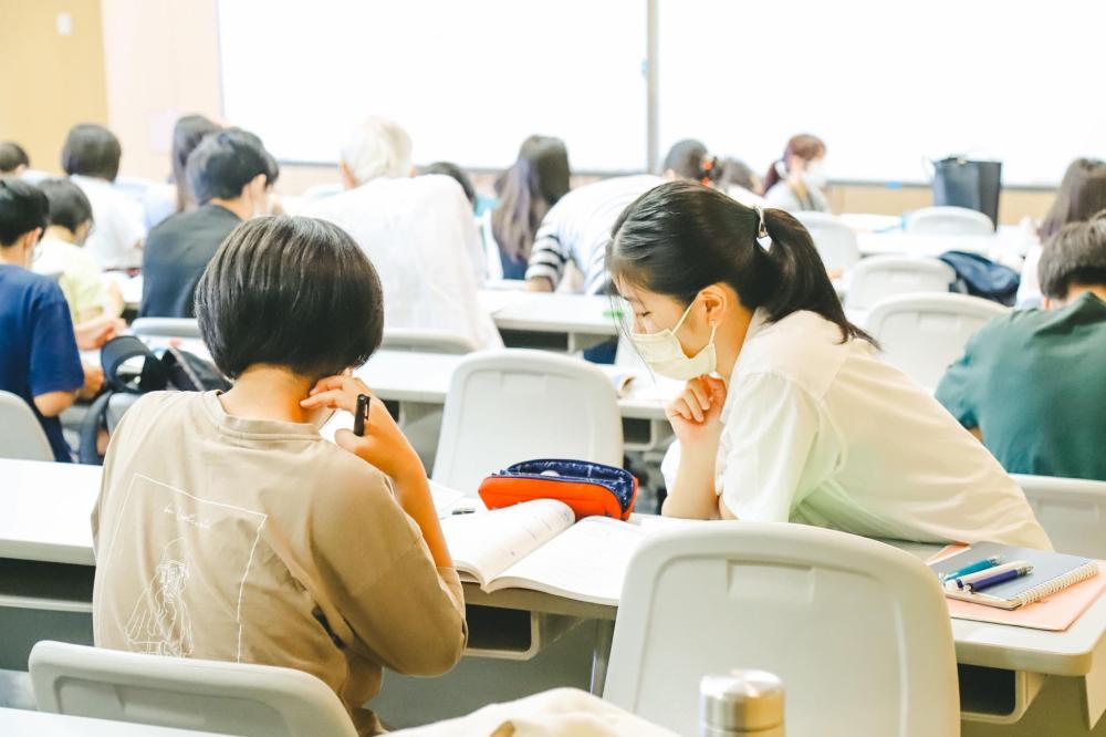 中学生への無料学習支援　ボランティア講師／スタッフ募集