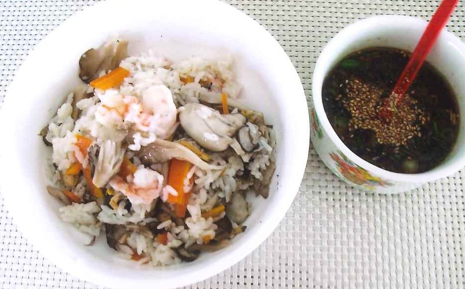 林賢宜さんの韓国料理教室2月　「牡蠣のまぜごはんと大根キムチを作ろう」