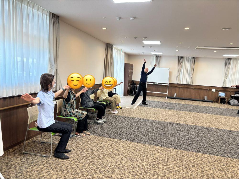 楽しくダンスエクササイズ