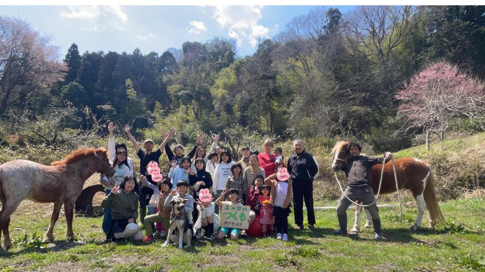 フリースクール森の学校つくも　森の開拓、農業スタッフ　子どもと遊ぶスタッフ大募集！